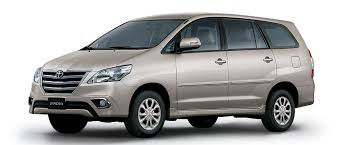 Cho thuê xe tự lái innova MT 7 chỗ (2010 – 2015)