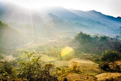 Địa điểm ăn uống vui chơi tham quan du lịch khách sạn nhà nghỉ phương tiện đi lại Lai Châu